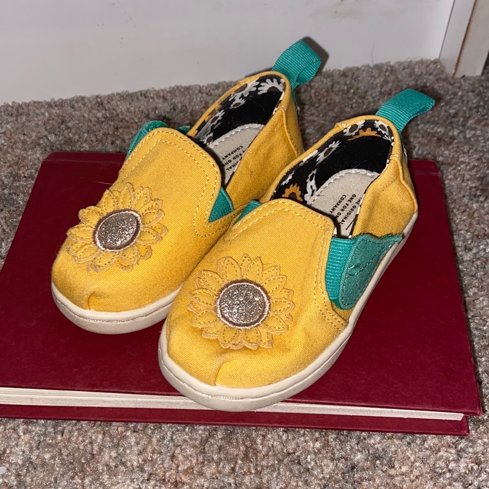 Toddler Toms